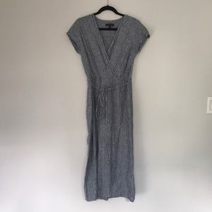 Size 8 Banana Republic Linen Patio Wrap Dress